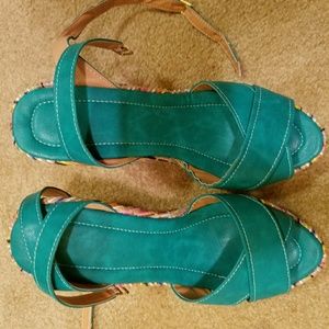 *SOLD *Wedge sandals